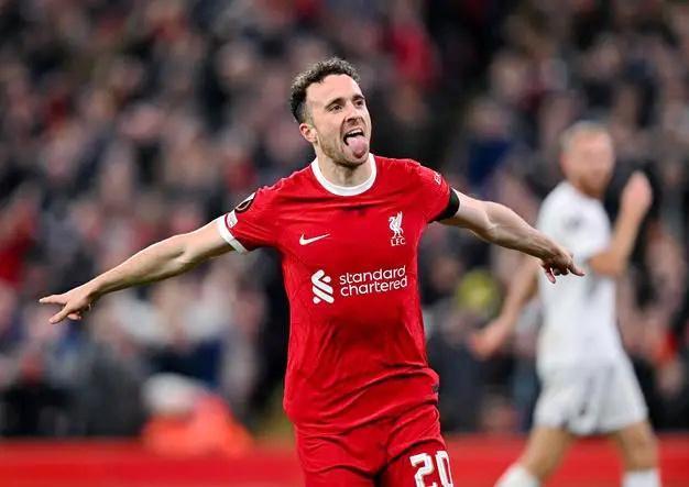 利物浦主帅肯特福尤在德甲联赛中取胜，振奋人心