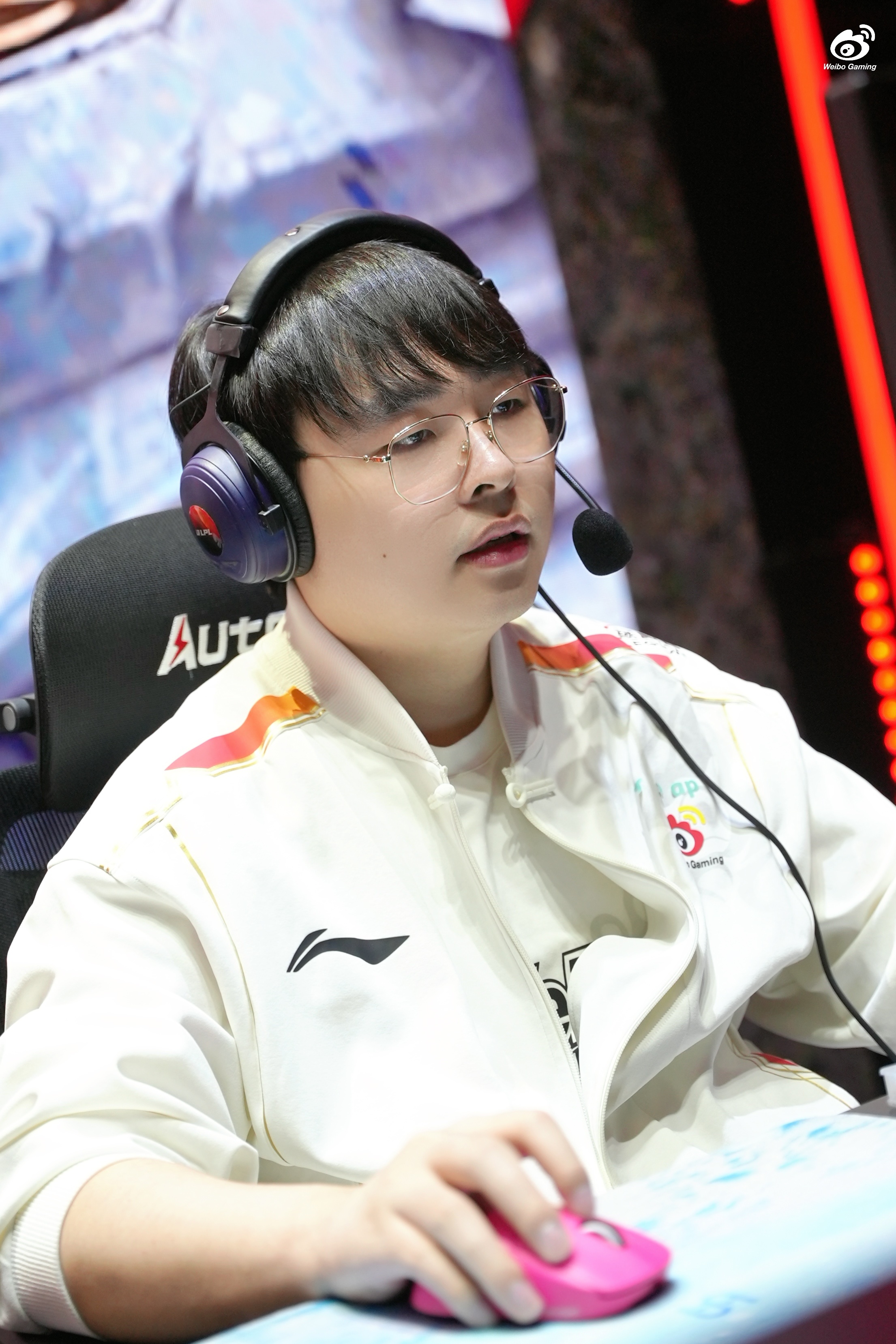 关于WBG翻盘TL，Viper完成史诗逆转峡谷大战2025世界赛，技惊四座的信息