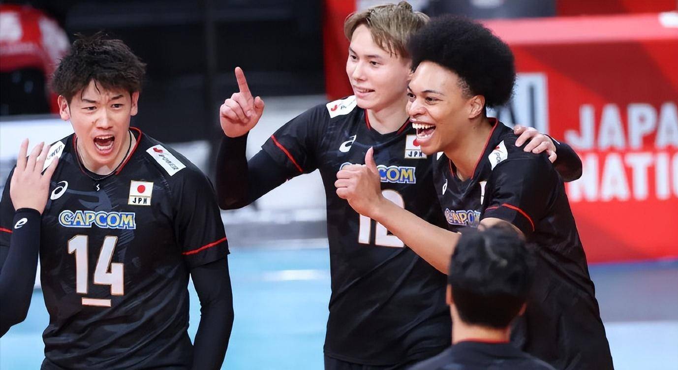 排球选手爆冷获胜，专家预测失准