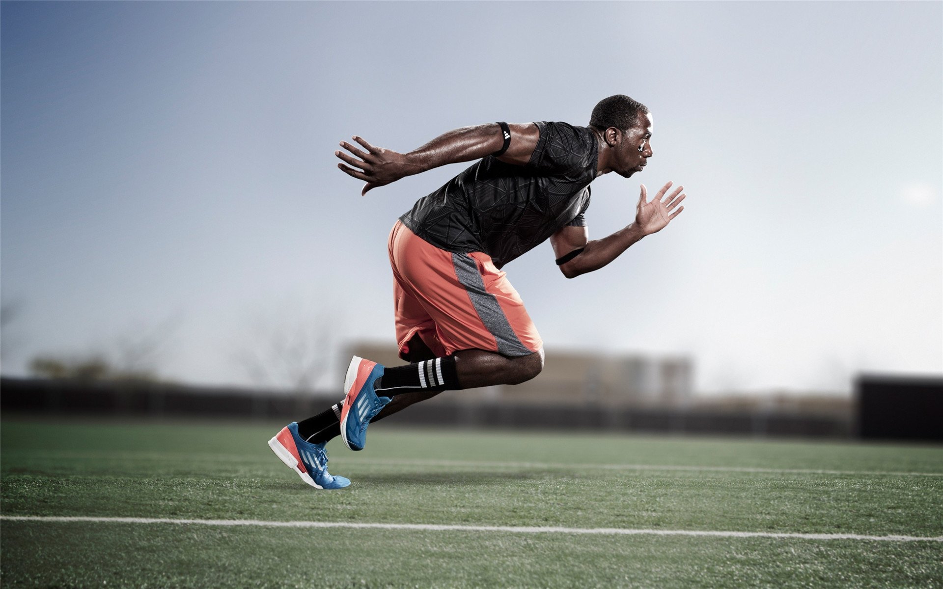 拜仁锋线征服非洲，门迪数据引爆德甲